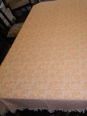 Vintage April Cornell 100% Cotton Flower Print Tablecloth Tassels Made in India